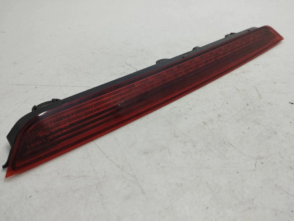 Papildu stopgaismas lukturis – Audi Q7 4L (2005-2015)