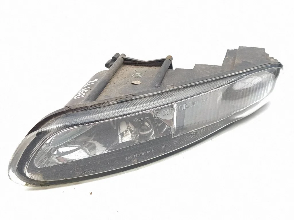 Front fog light – left