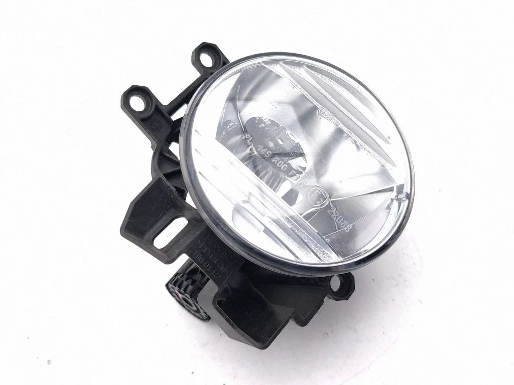 Halogen przedni 81210F4010