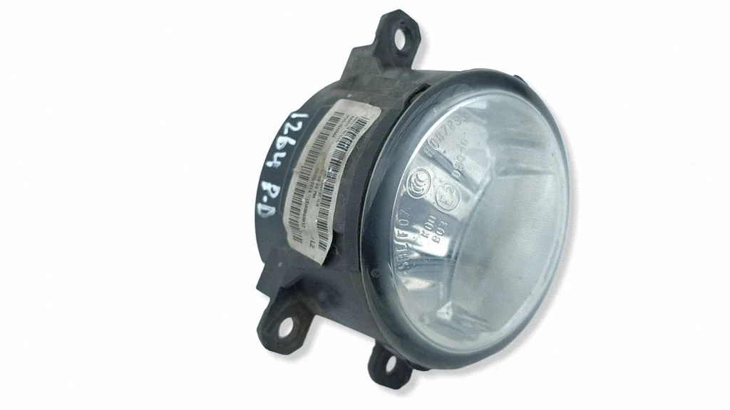 Front fog light 89211690