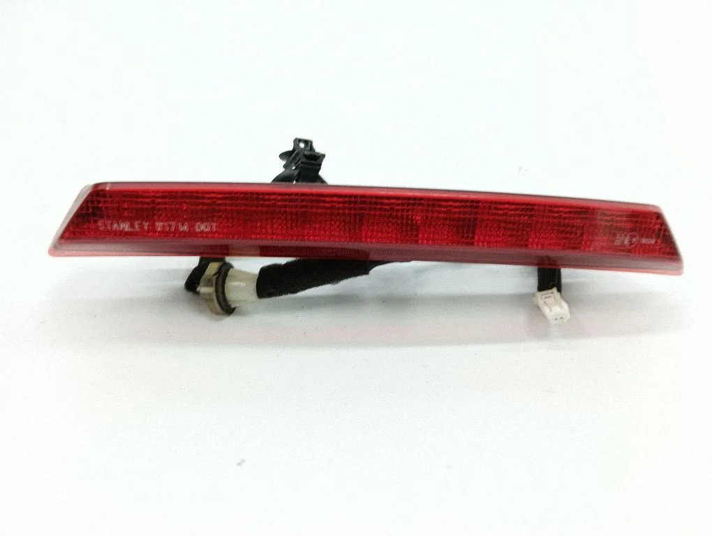 Papildu stopgaismas lukturis B45C51580