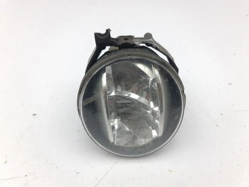 Front fog light – left