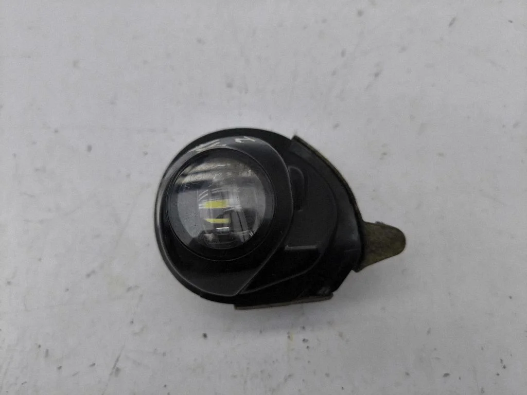Front fog light – Mazda CX-5 II (2017-2025)