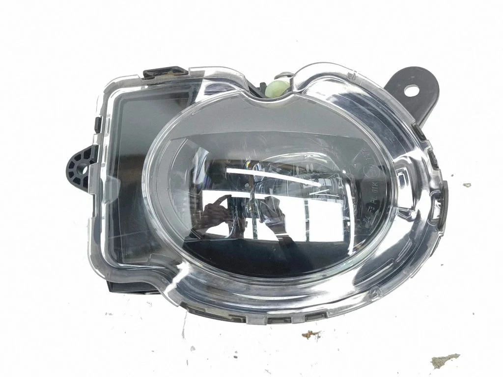 Front fog light – left