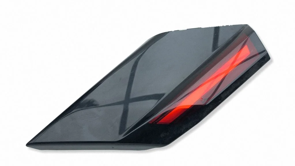 Rear tail light reflector 9835109780