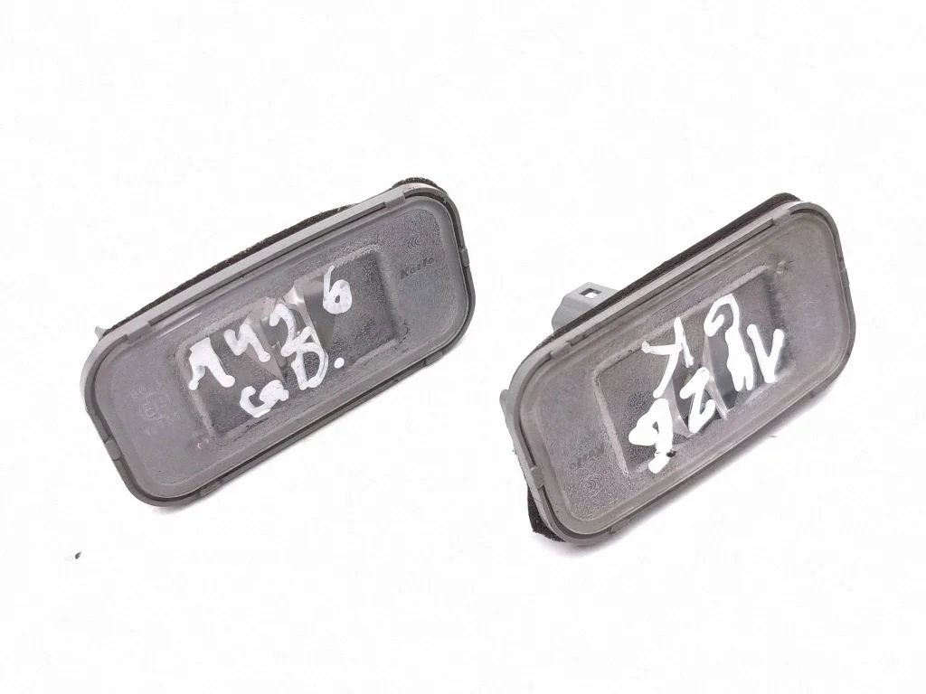 Number plate light