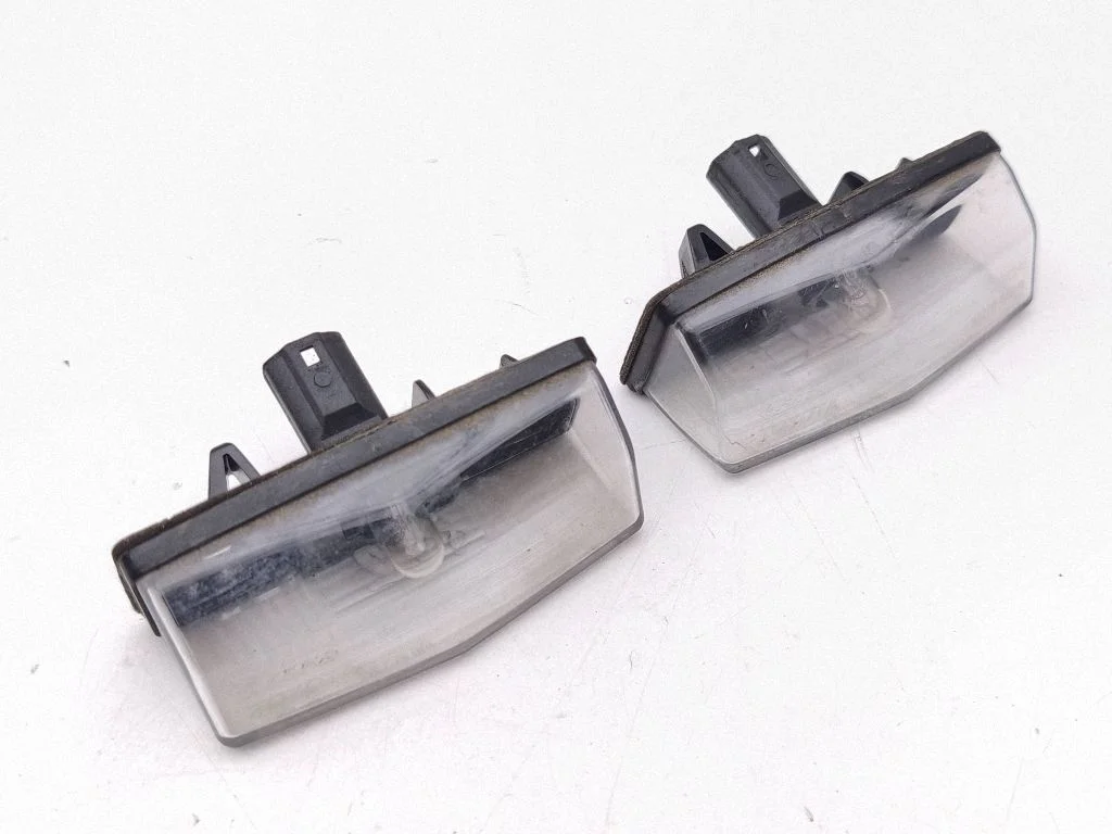 Number plate light