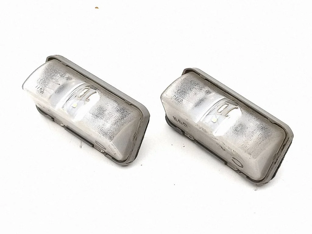 Number plate light