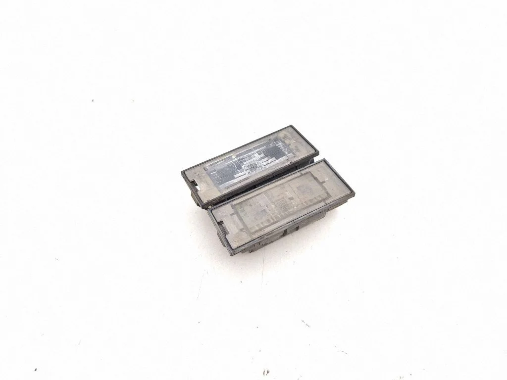 Number plate light 8200480127