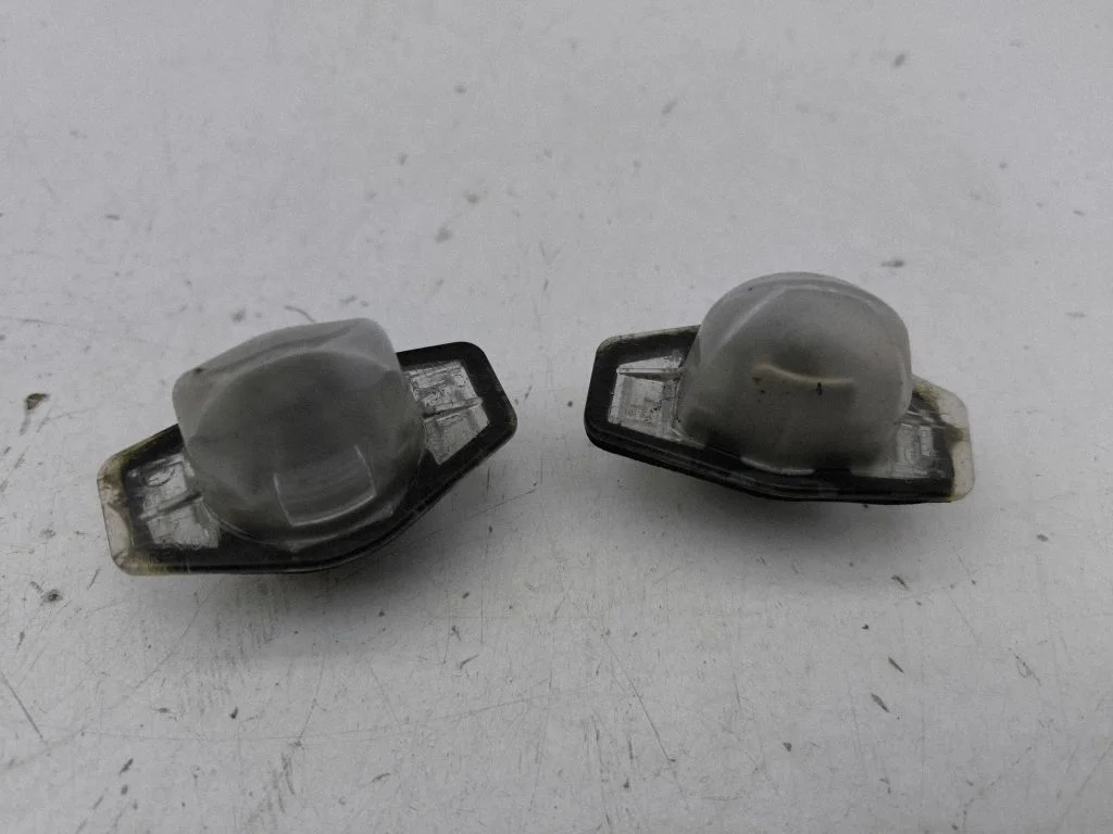 Number plate light