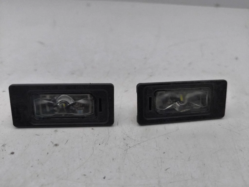 Number plate light 5NA943021