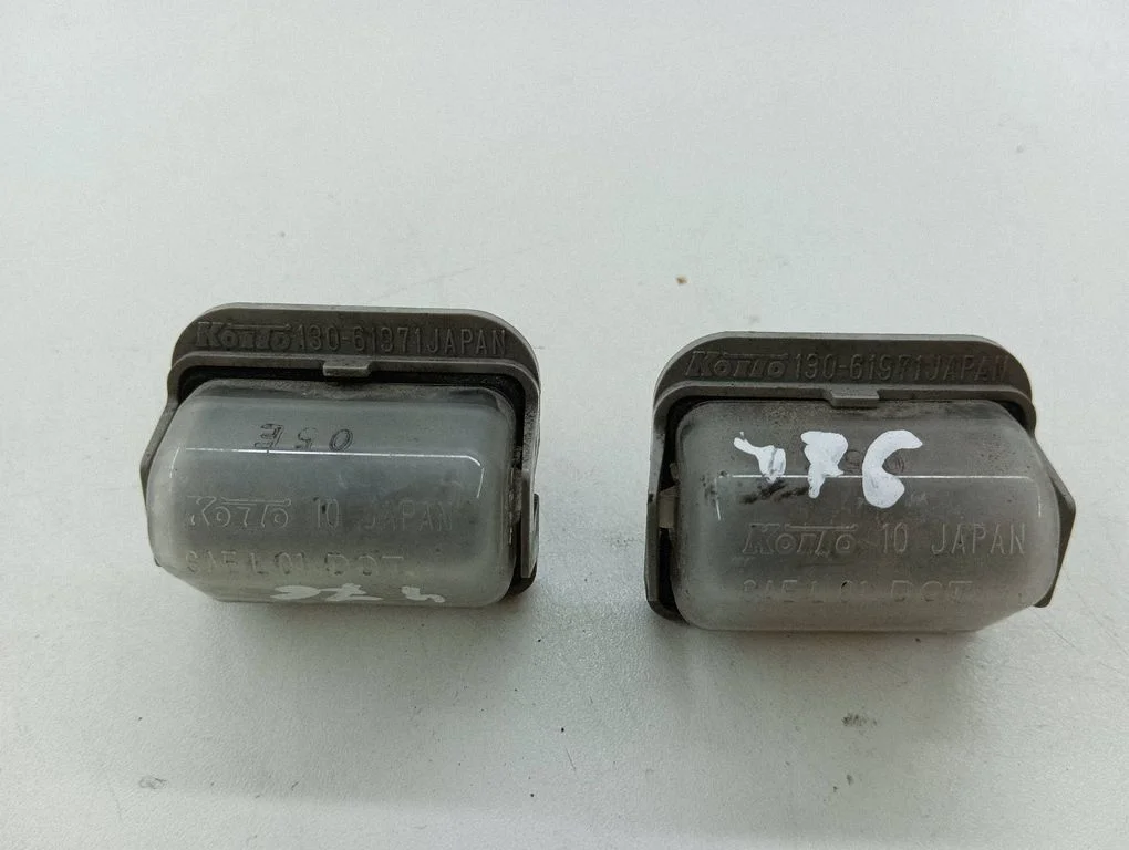 Number plate light 13061971