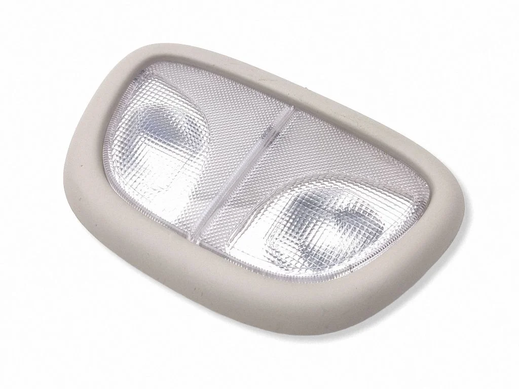 Rear seat light 9594990210