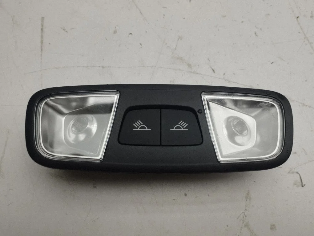 Rear seat light 8V0947111A