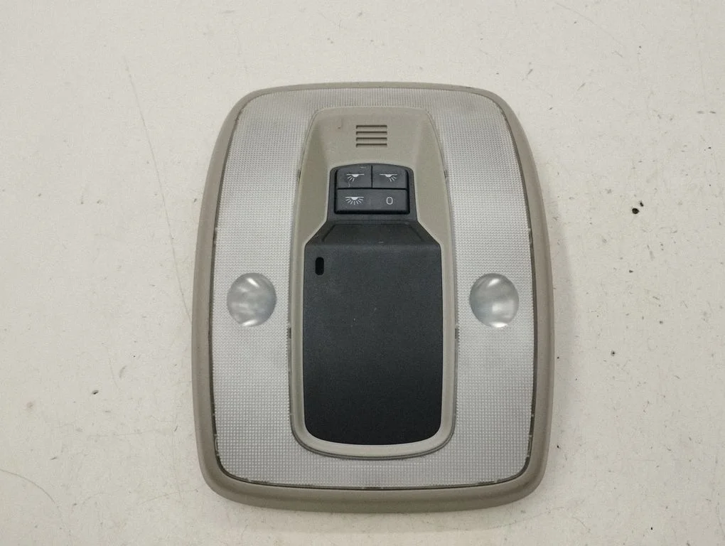 Rear seat light 39806308