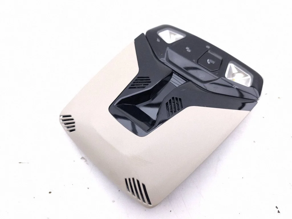 Front seat light 5A76547