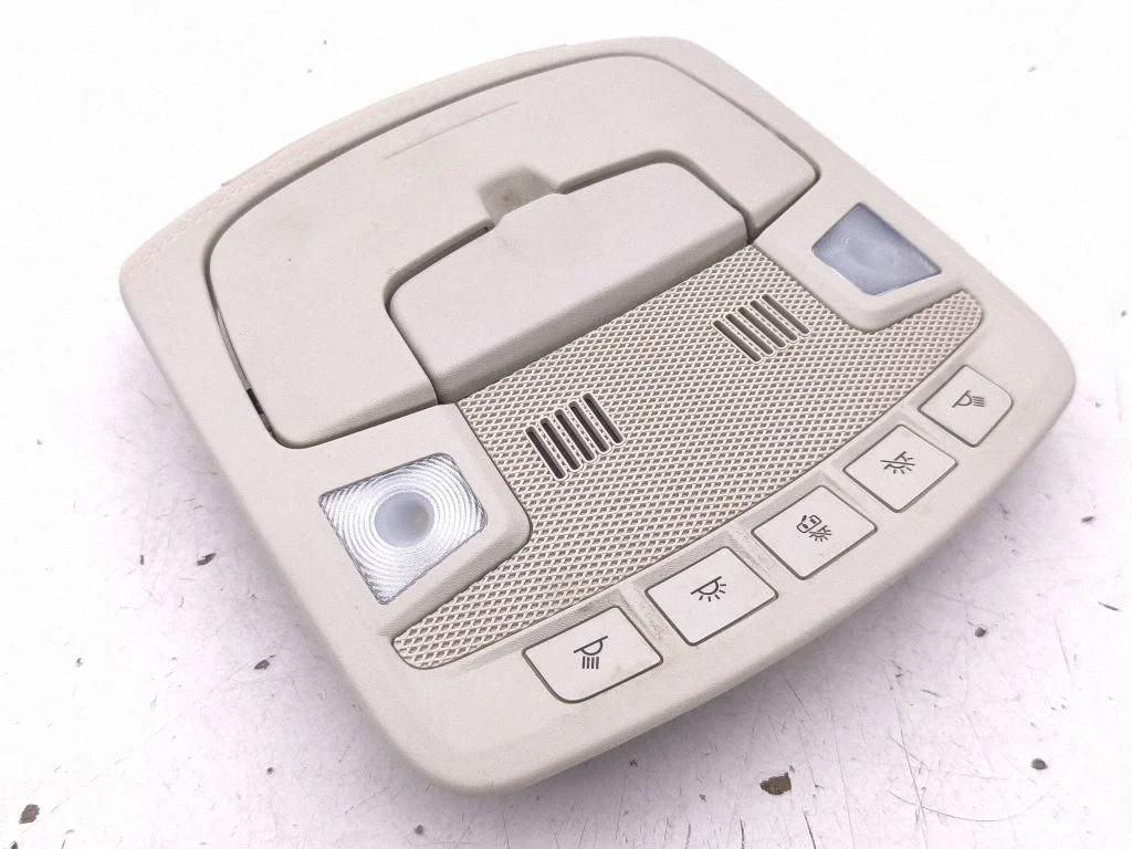 Front seat light DS7T15K609CB
