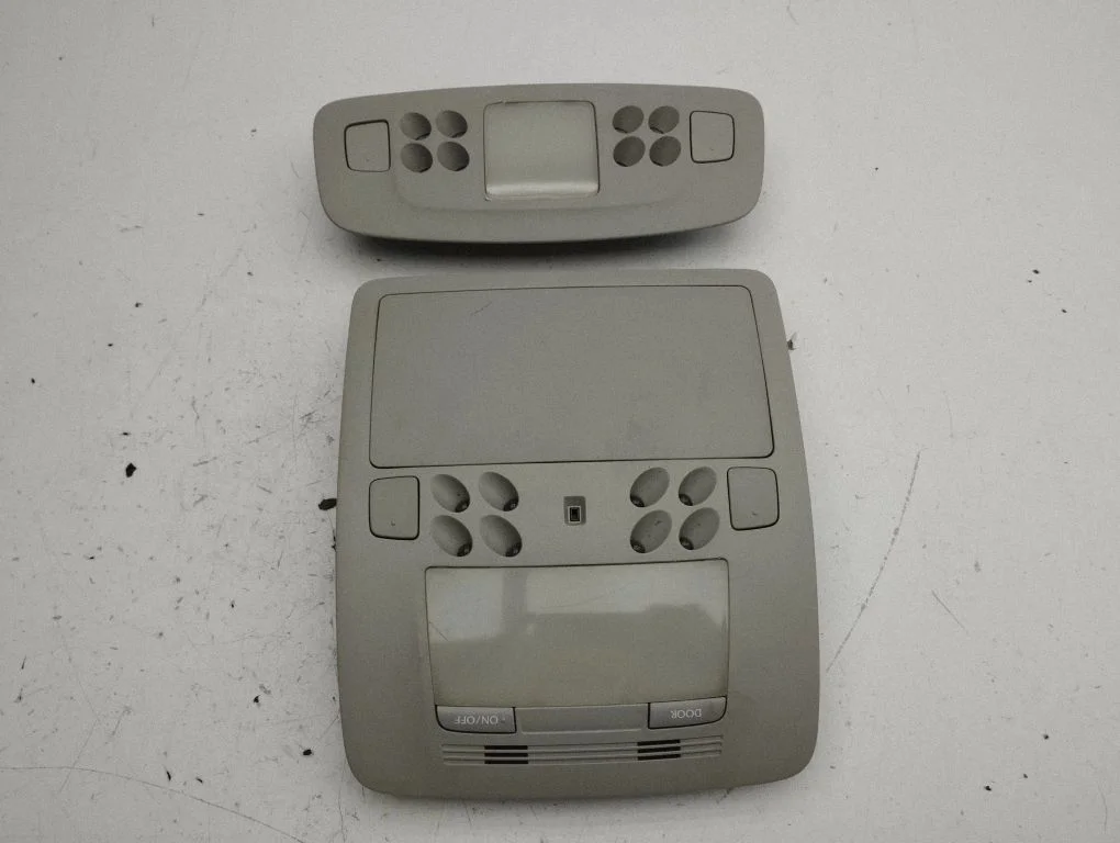 Front seat light 8973253090