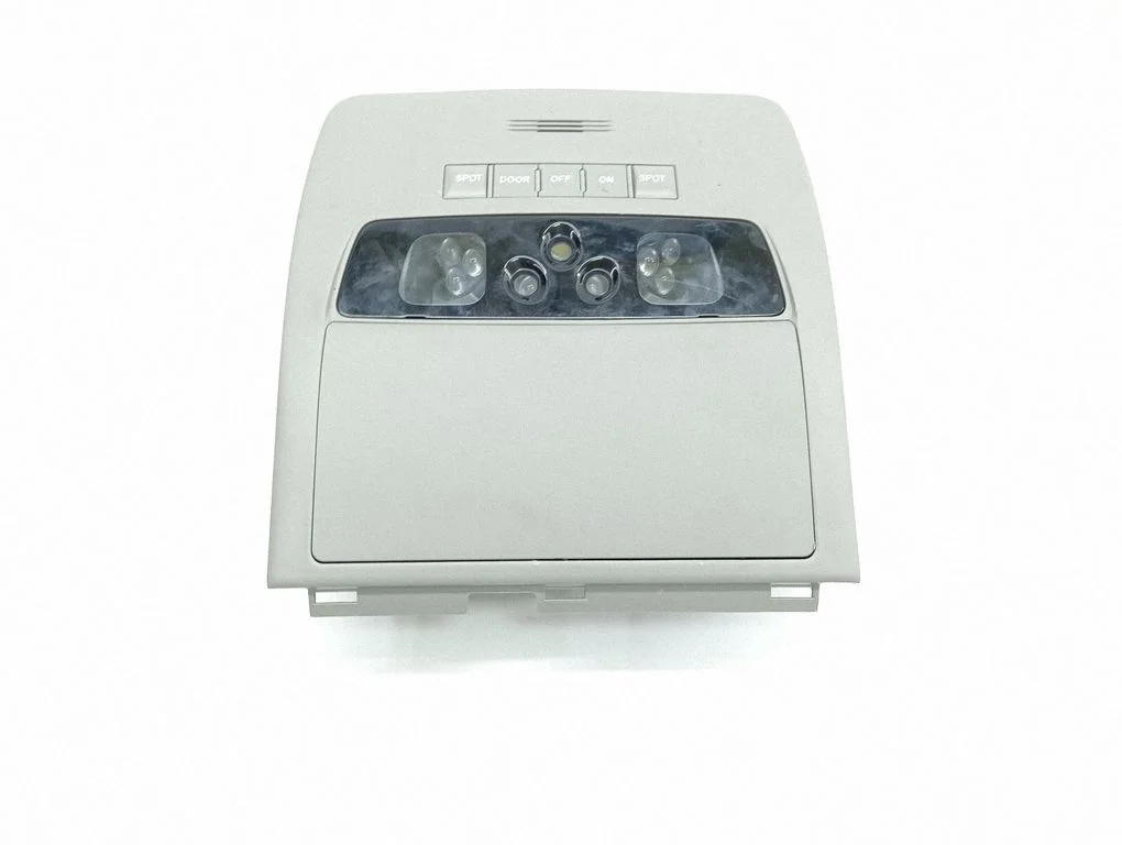 Lampka przednich siedzeń – Lexus GS 300 350 430 450H (2005-2012)