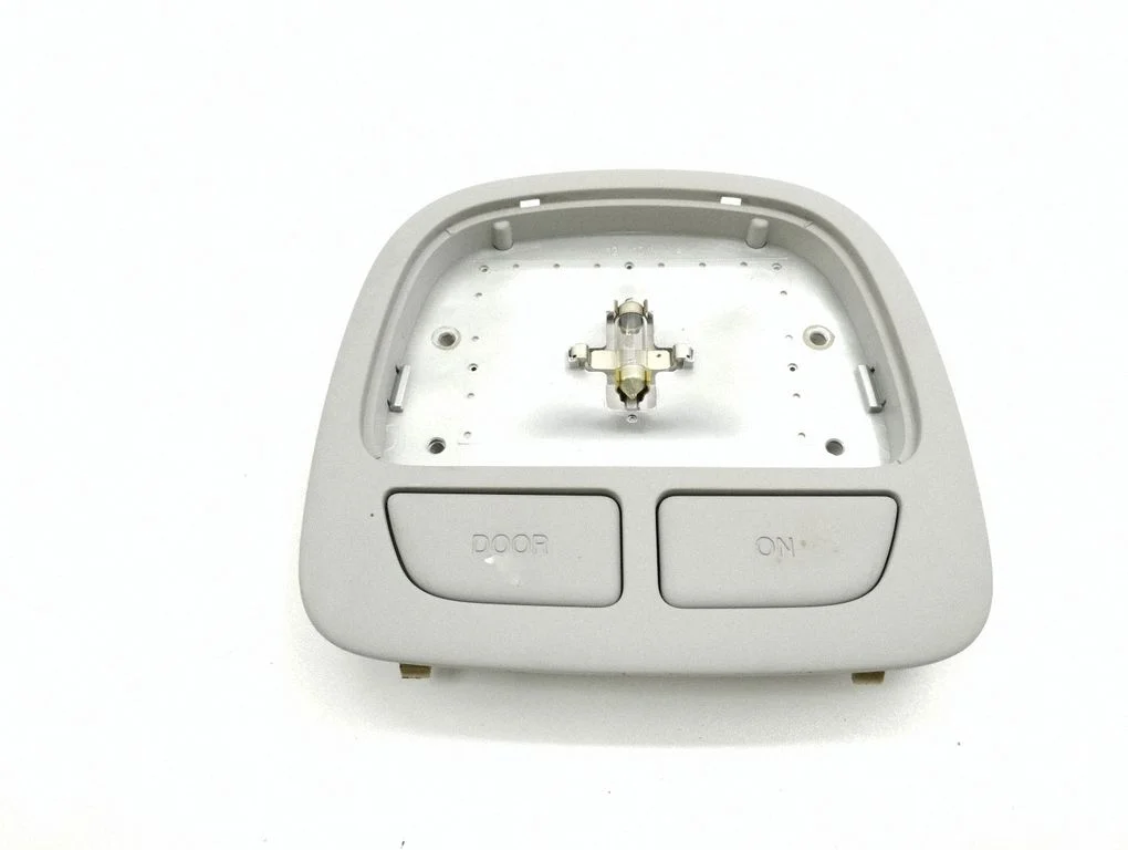 Front seat light – Hyundai Santa Fe (2006-2012)