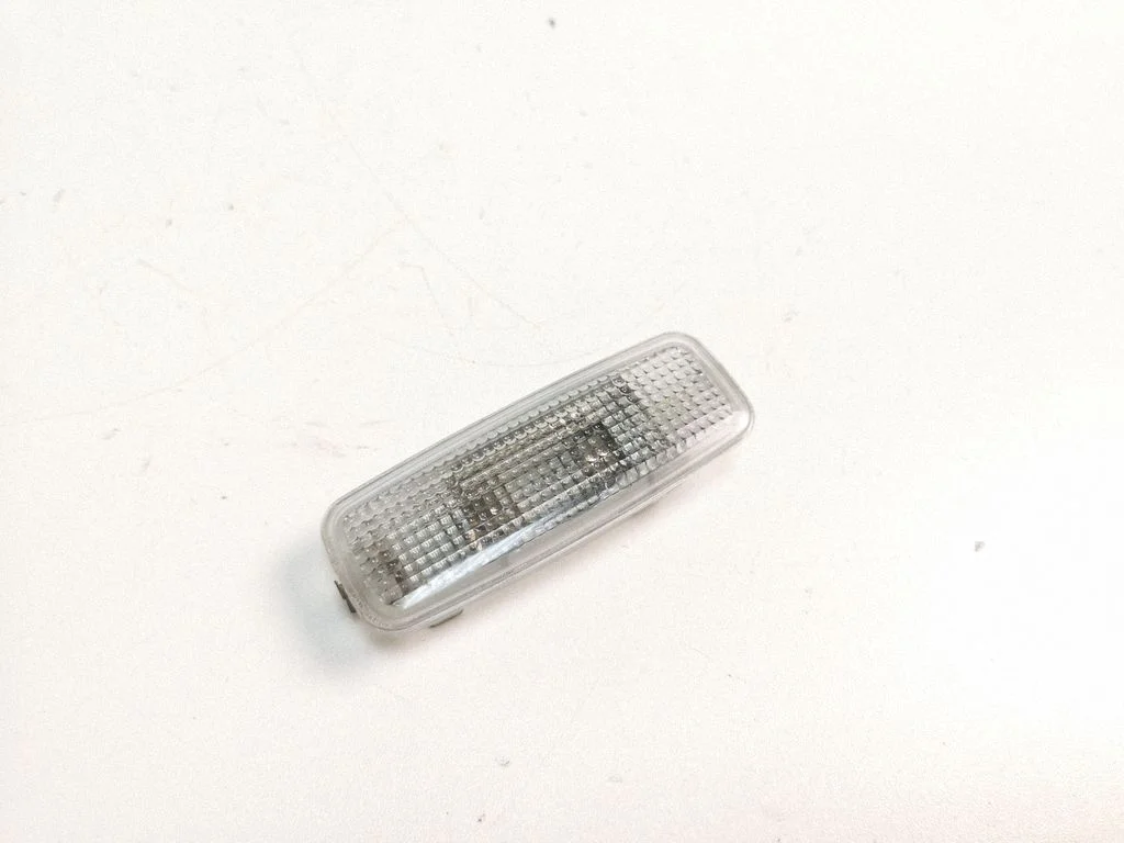 Front seat light – Audi A8 S8 D3 4E (2002-2009)