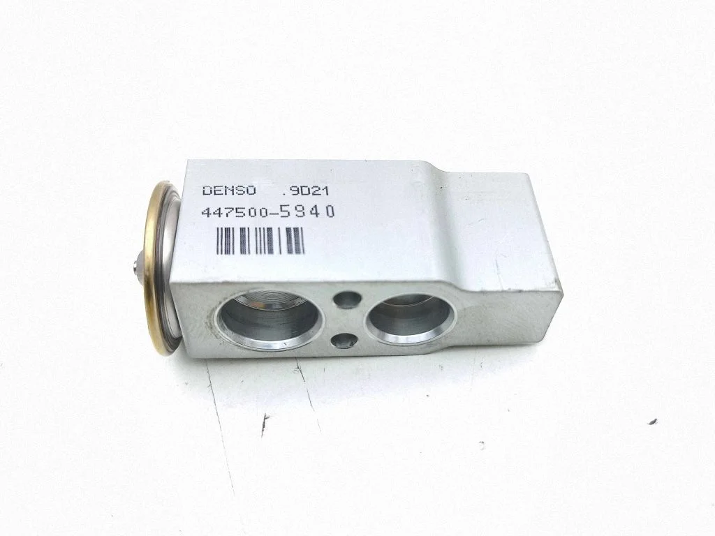 Air conditioning (A/C) expansion valve – Toyota RAV 4 (XA50) (2018-)