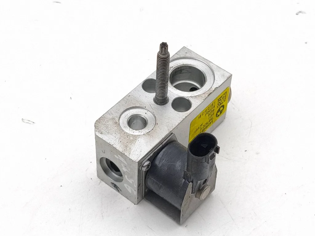 Air conditioning (A/C) expansion valve 5A06B48