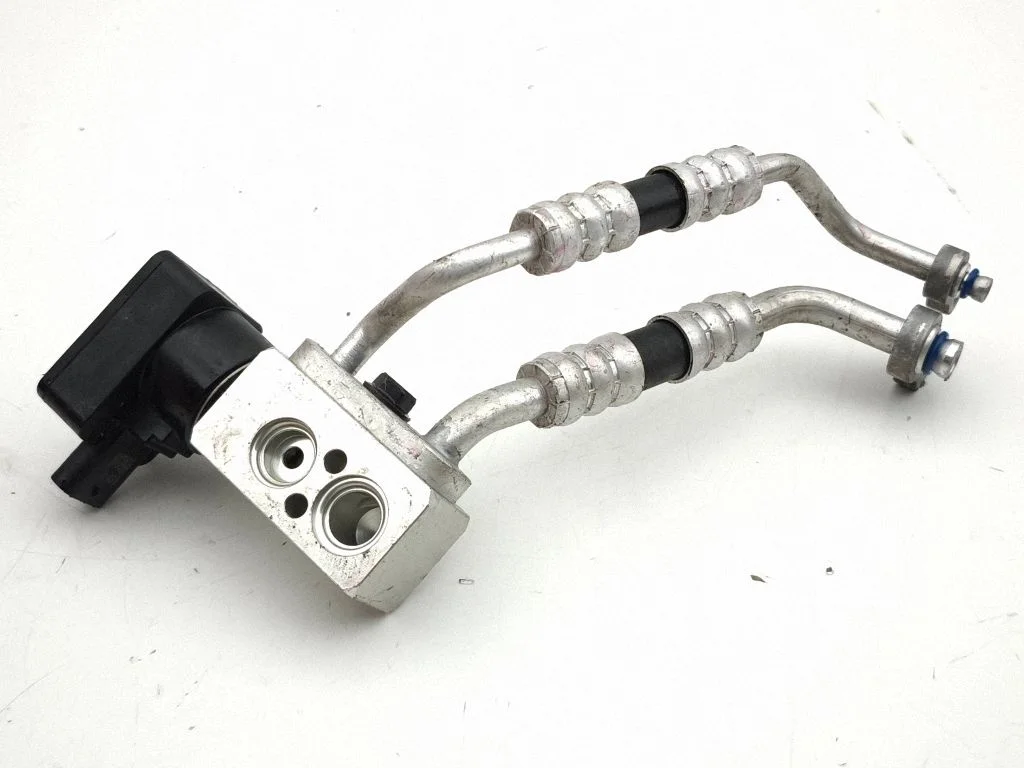 Air conditioning (A/C) expansion valve T416231830