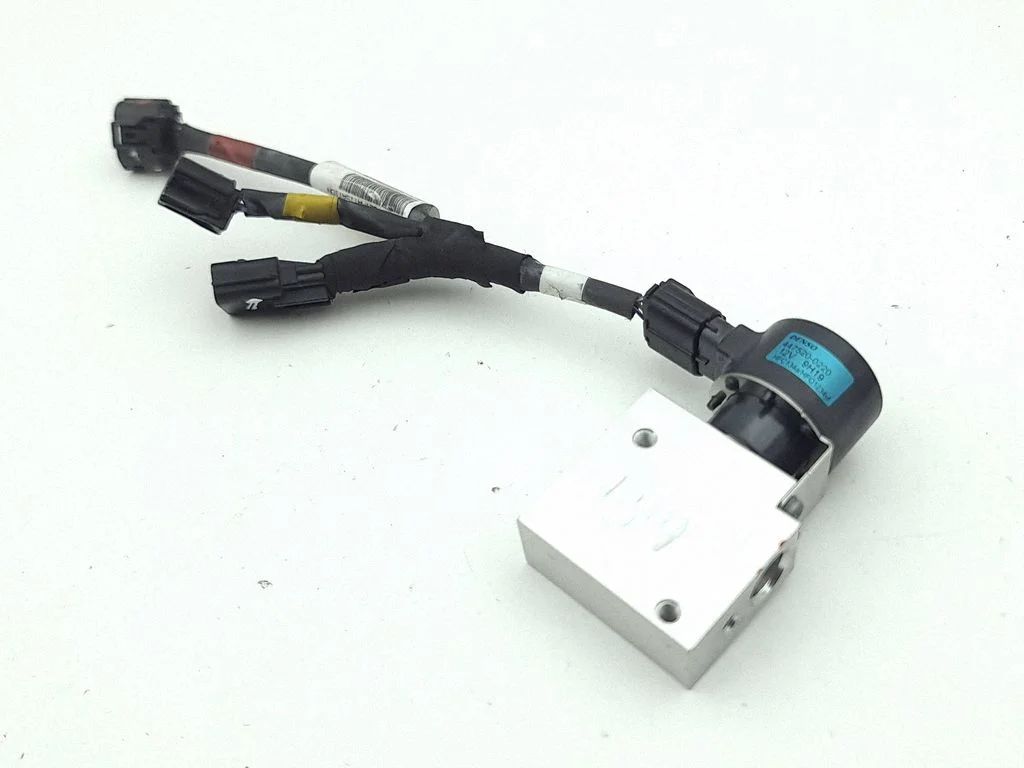 Air conditioning (A/C) expansion valve 4475200220