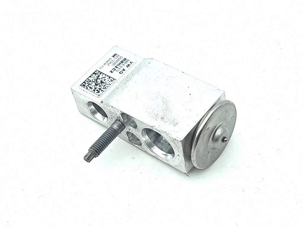 Kliimaseadme paisumisventiil 8W0816679