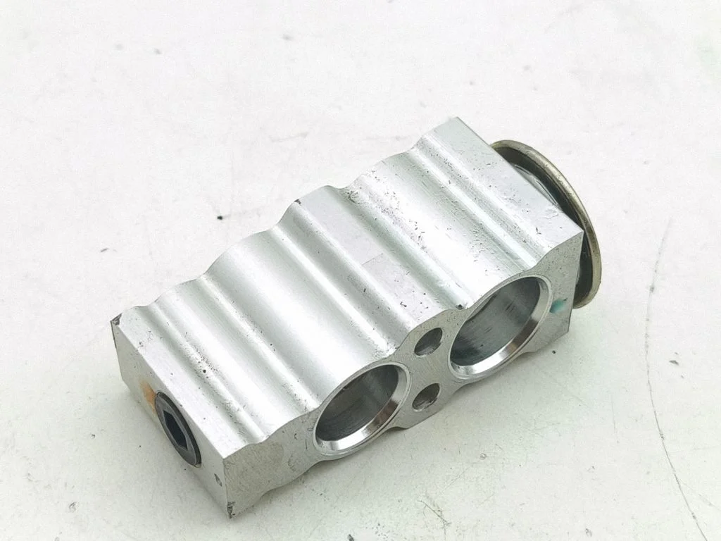 Air conditioning (A/C) expansion valve 4475006770