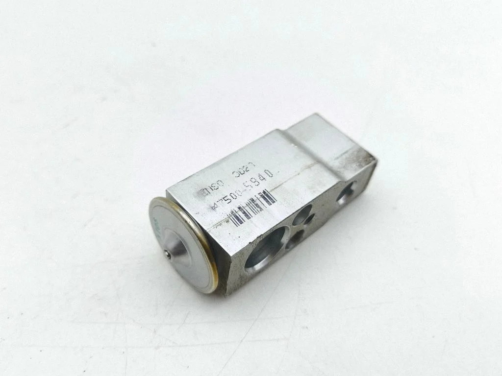 Air conditioning (A/C) expansion valve 475005940