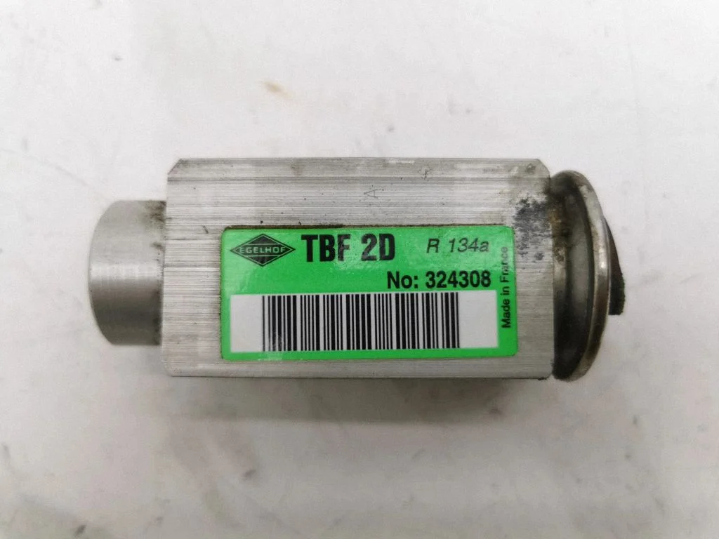 Air conditioning (A/C) expansion valve 324308