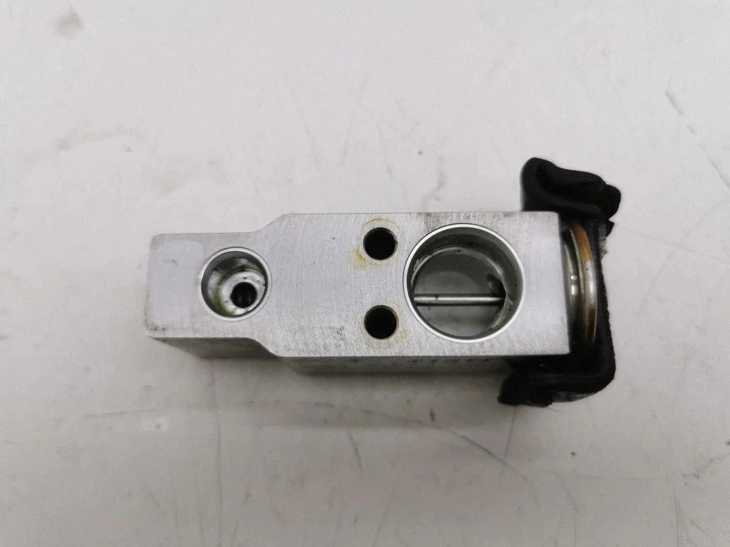 Air conditioning (A/C) expansion valve 4475002180