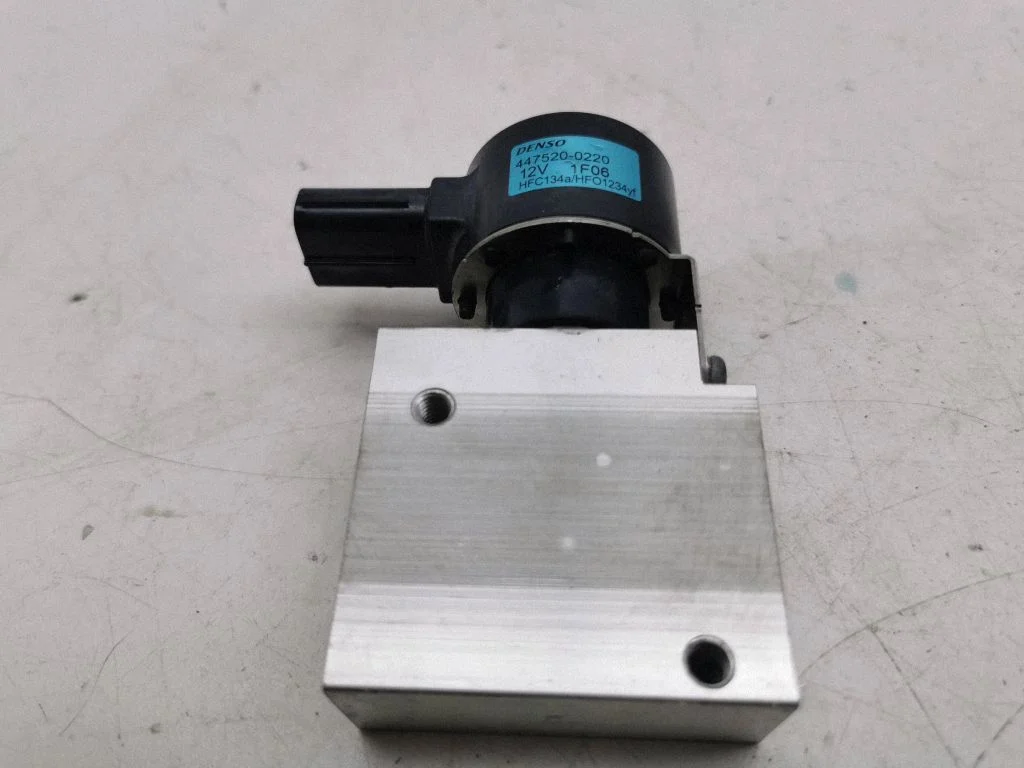 Air conditioning (A/C) expansion valve 4475200220