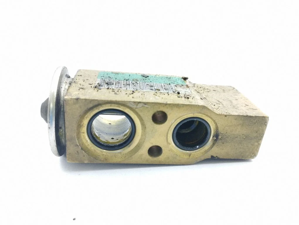Air conditioning (A/C) expansion valve – Renault Scenic I (1996-2003)