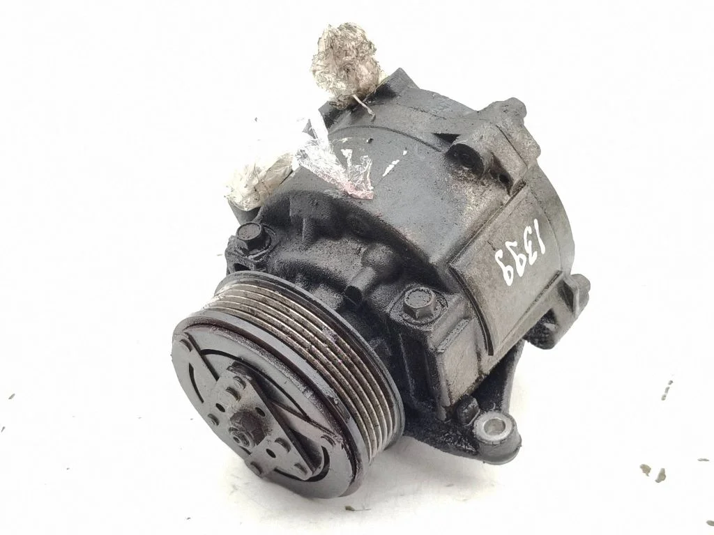 Air conditioning (A/C) compressor (pump) 7813A215