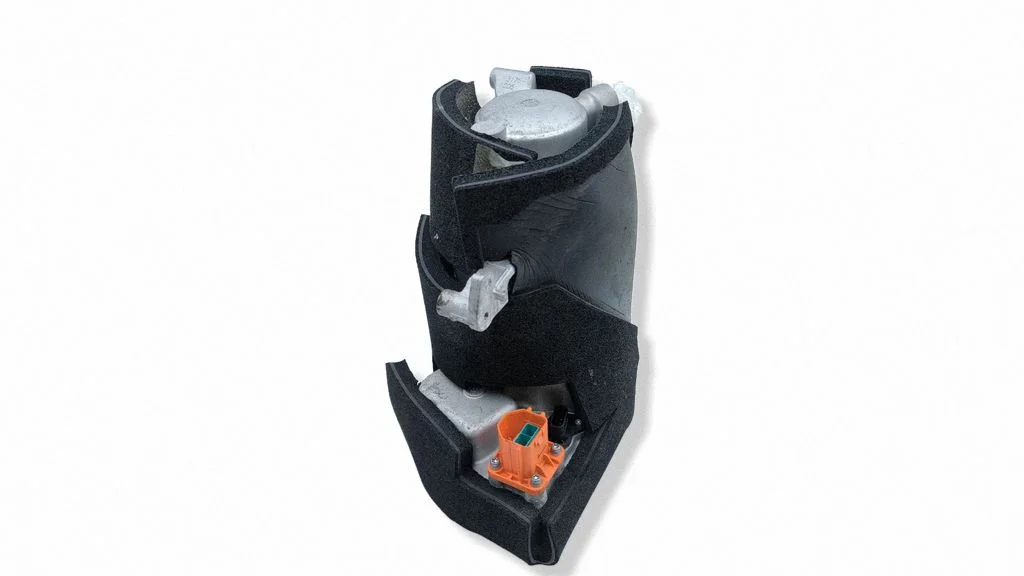 Air conditioning (A/C) compressor (pump) – Tesla Model Y (2020-)