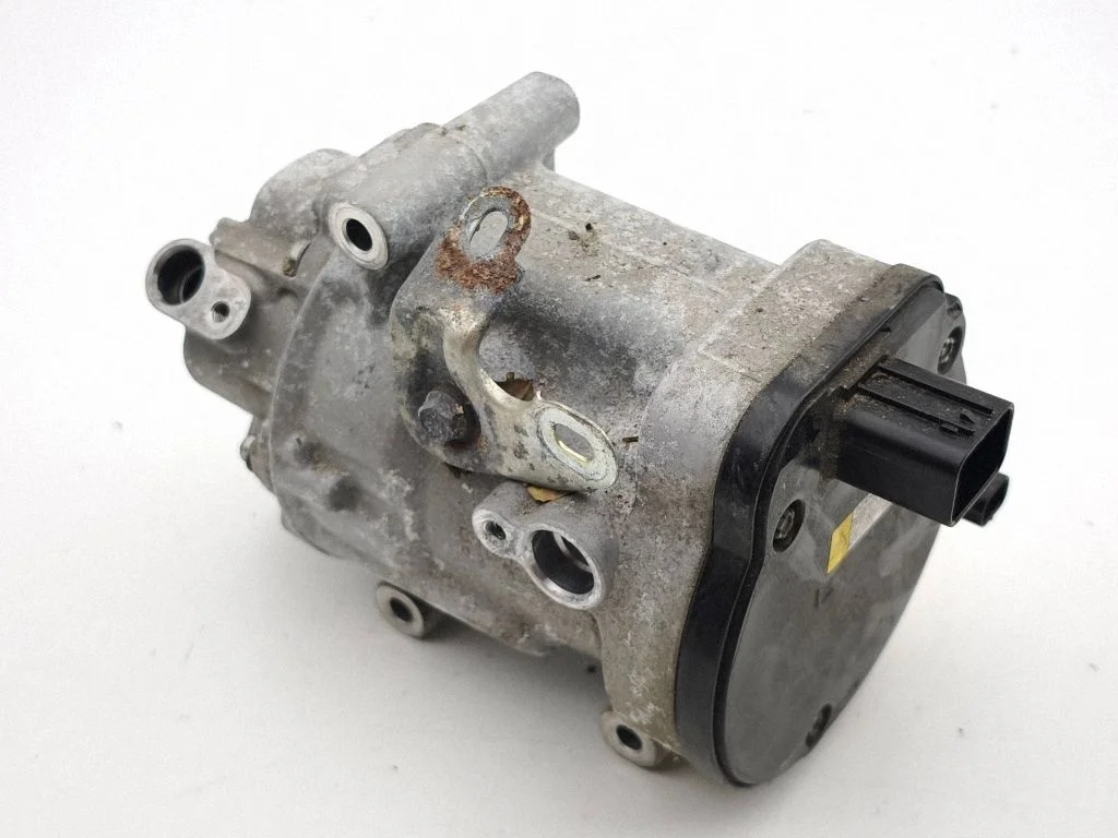 Air conditioning (A/C) compressor (pump) – Toyota C-HR I (2016-2023)