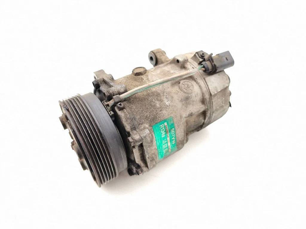 Air conditioning (A/C) compressor (pump) 6332807045