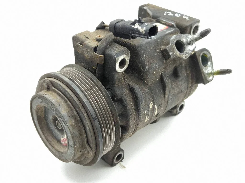 Air conditioning (A/C) compressor (pump) 10SR17C