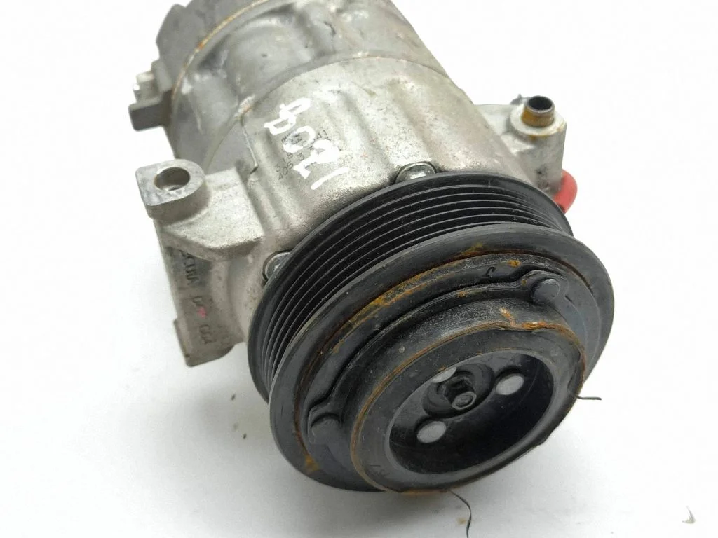 Air conditioning (A/C) compressor (pump) 97701Q0350