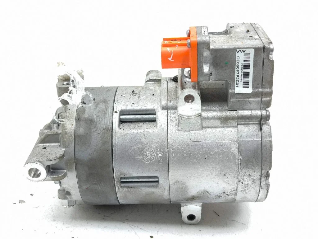 Air conditioning (A/C) compressor (pump) 3GD816803C
