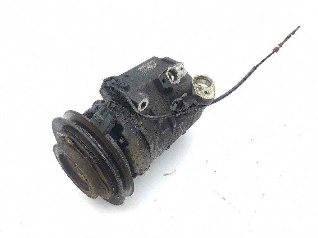 Air conditioning (A/C) compressor (pump) HFC134A