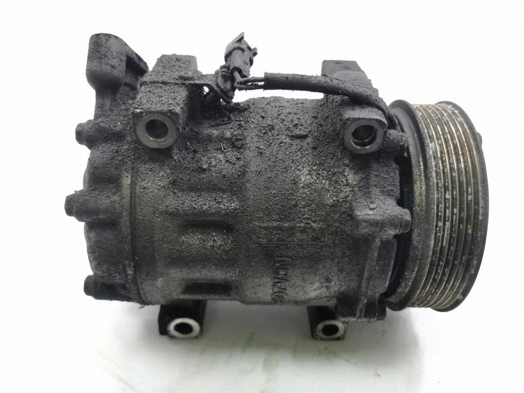 Kliimakompressor (pump) – Volvo V50 (2004-2007)