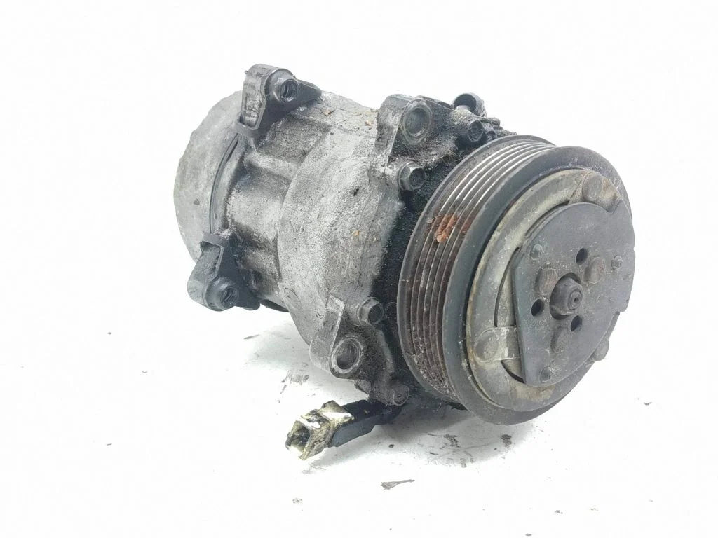 Air conditioning (A/C) compressor (pump) SD7VAAR
