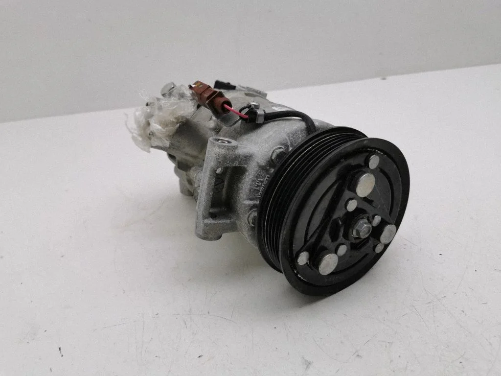 Air conditioning (A/C) compressor (pump) 3Q0816803B