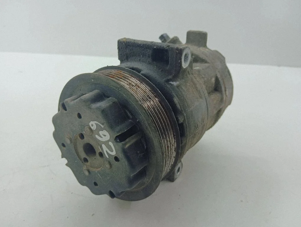 Air conditioning (A/C) compressor (pump) 55703721