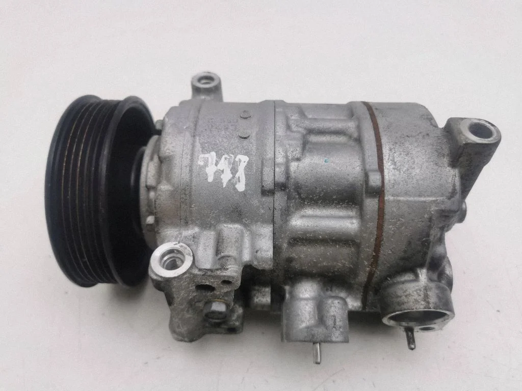 Kliimakompressor (pump) 5Q0816803D
