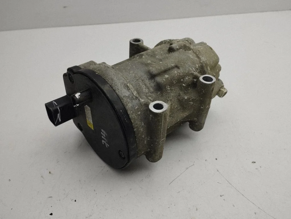 Air conditioning (A/C) compressor (pump) – Toyota C-HR I (2016-2023)
